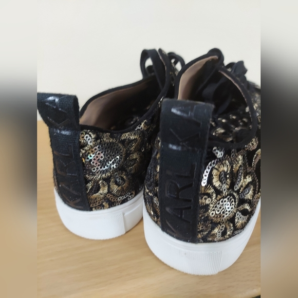 Karl Lagerfeld Paris embroidered sequin evron black sneakers - Picture 4 of 8